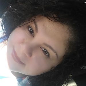 Meet your Posher, Astrid